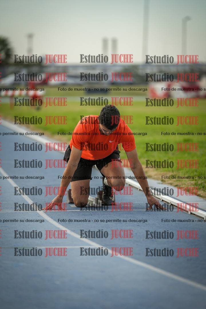 Fotos de los 400 m llanos de varones - decatlón 5