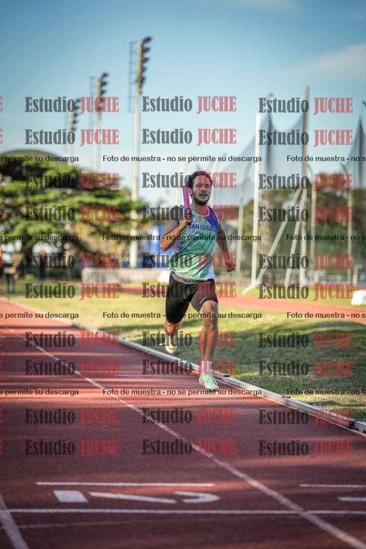 Fotos de las Postas 4x400 m de varones