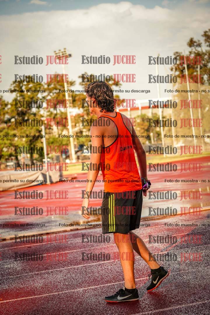 Fotos de las Postas 4x400 m de varones