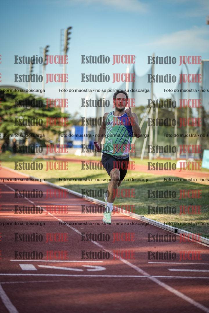 Fotos de las Postas 4x400 m de varones