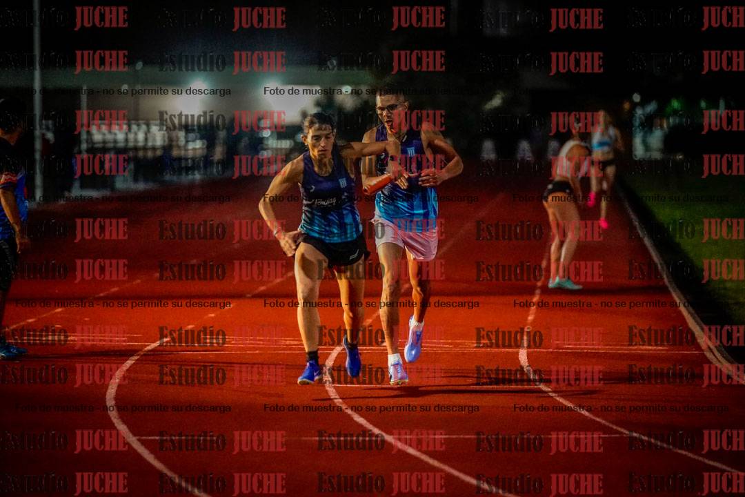 Fotos de las postas 4x400 m mixtas