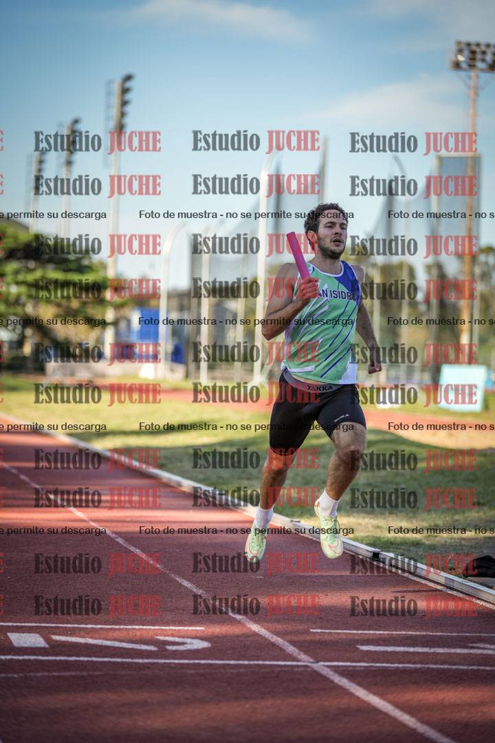 Fotos de las Postas 4x400 m de varones
