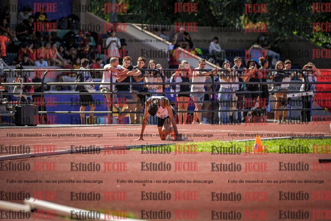 Fotos de los 400 m llanos de varones
