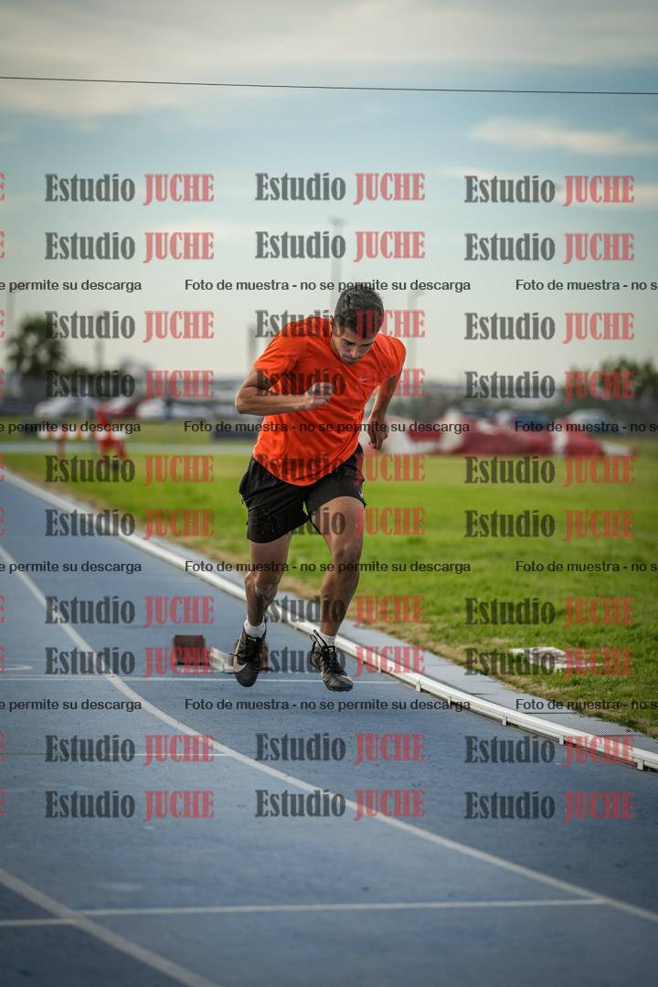 Fotos de los 400 m llanos de varones - decatlón 5