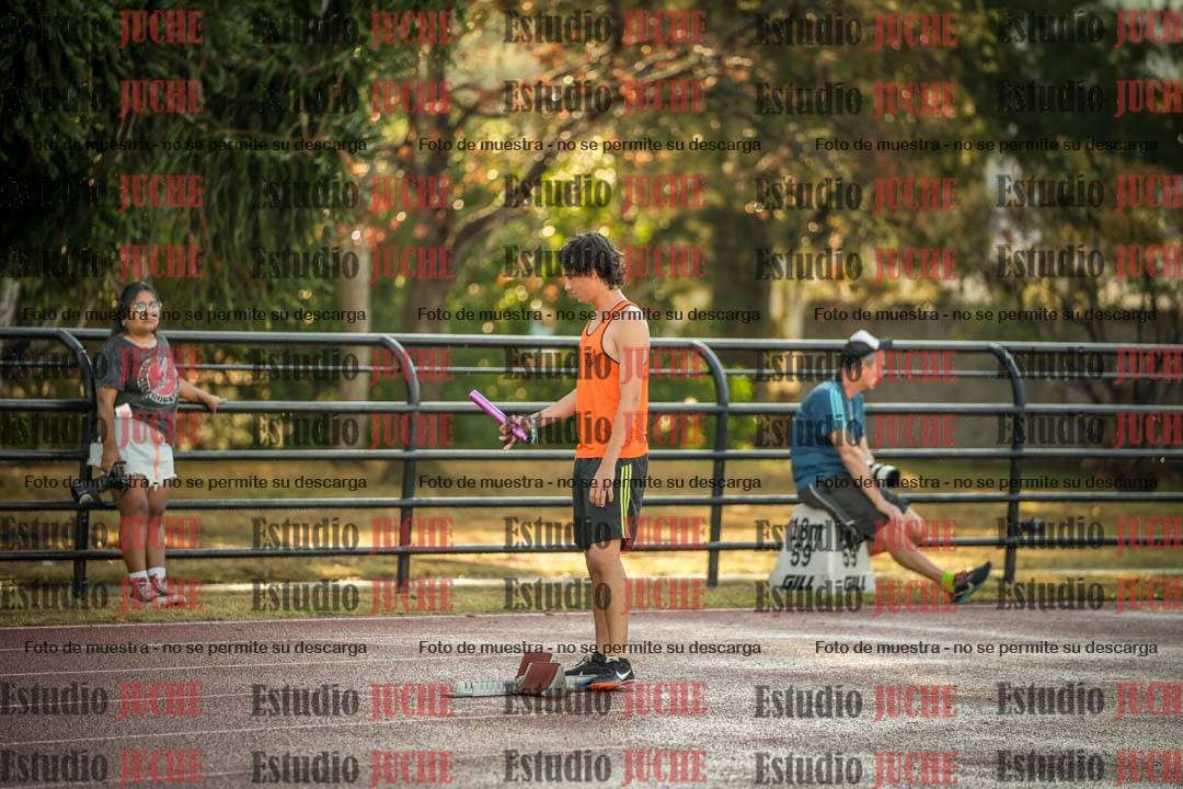 Fotos de las Postas 4x400 m de varones