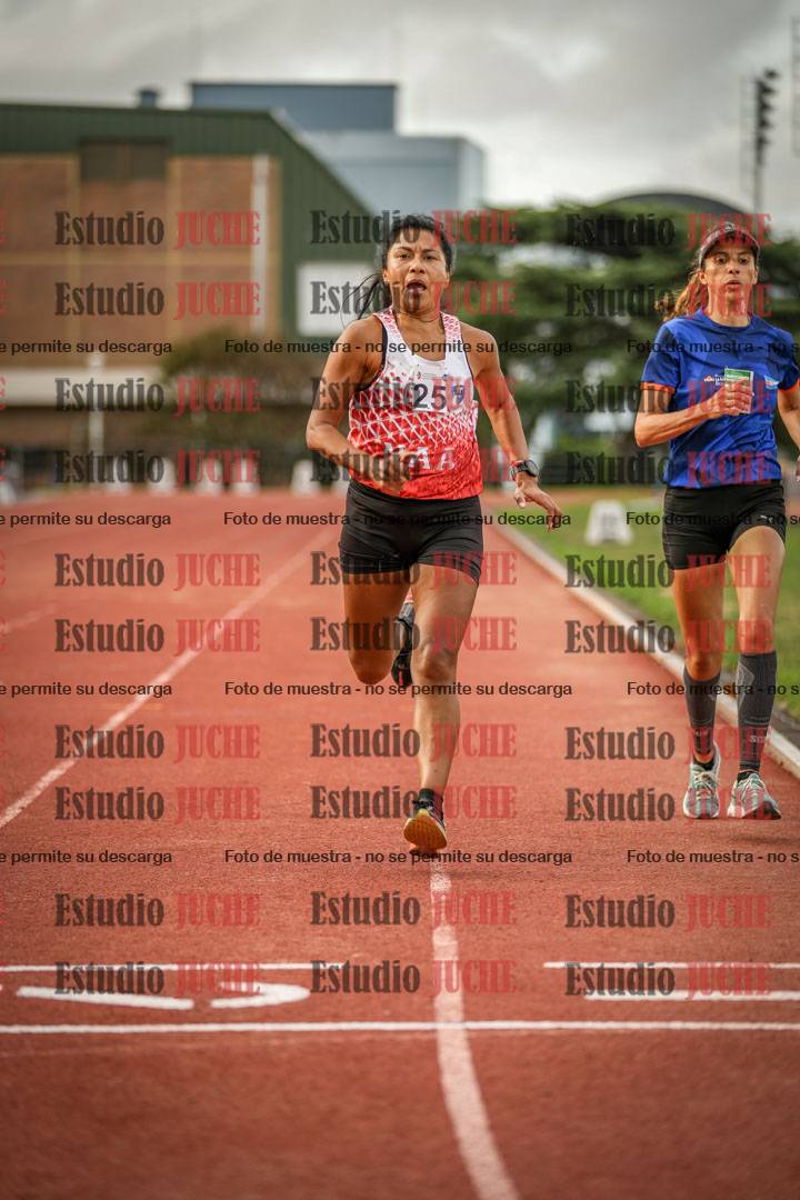 Fotos de los 3000 m llanos de mujeres