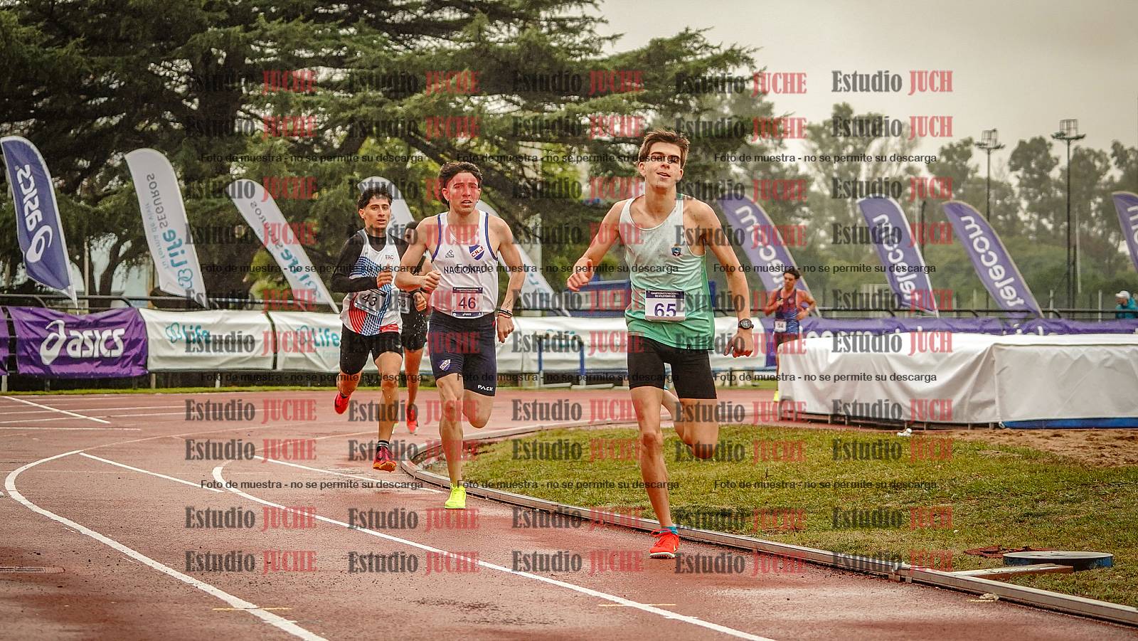 Fotos de los 1500 m llanos de varones