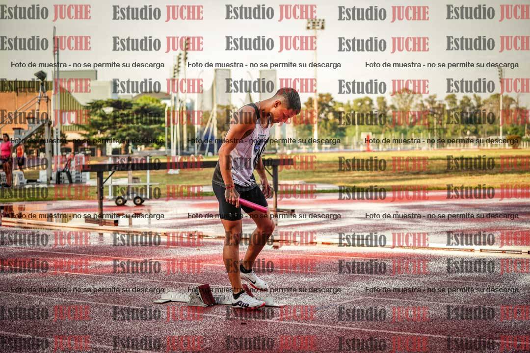 Fotos de las Postas 4x400 m de varones