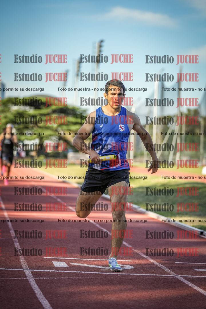 Fotos de las Postas 4x400 m de varones