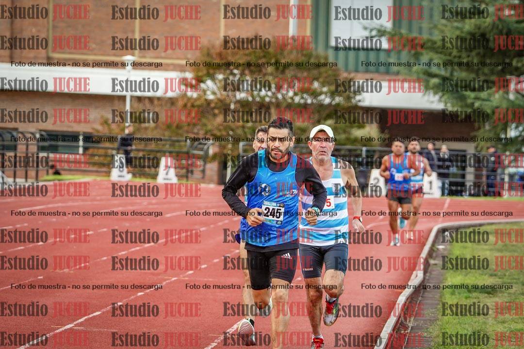 Fotos de los 1500 m llanos de varones