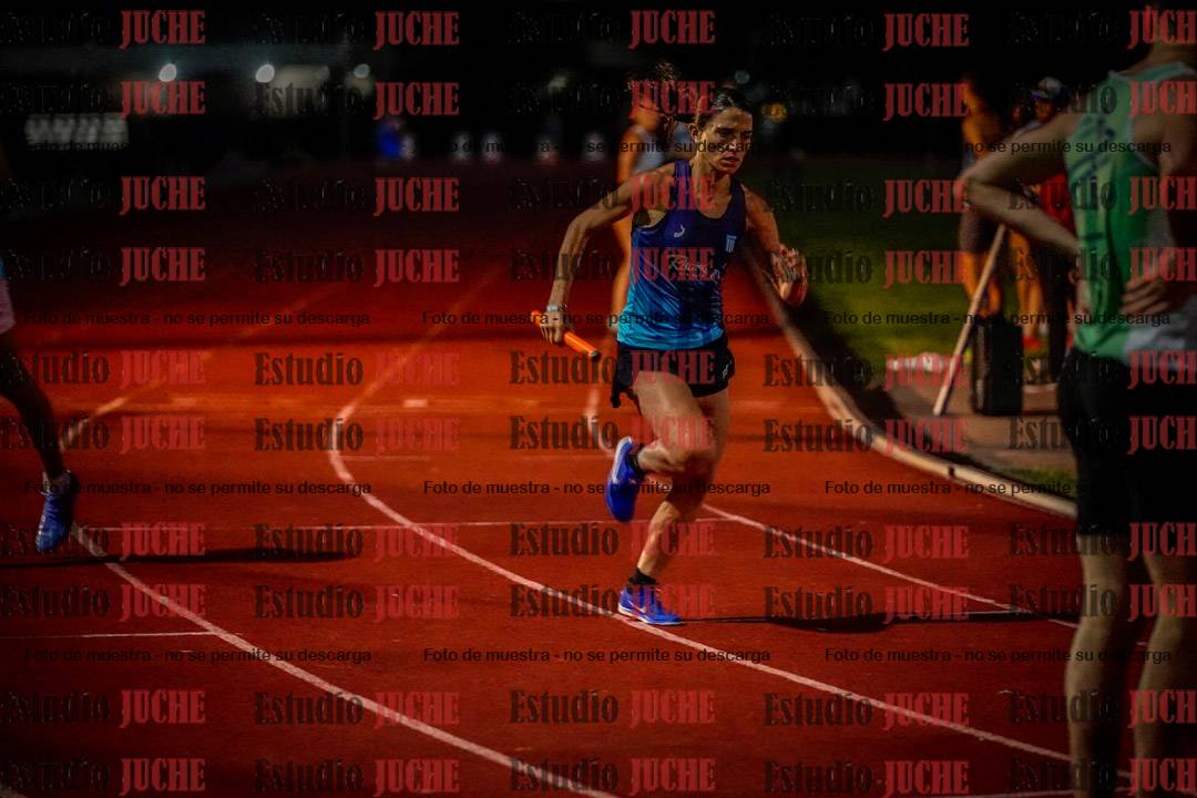 Fotos de las postas 4x400 m mixtas