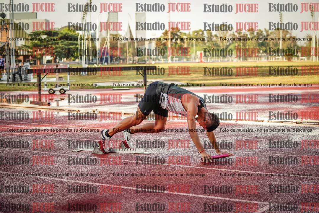 Fotos de las Postas 4x400 m de varones