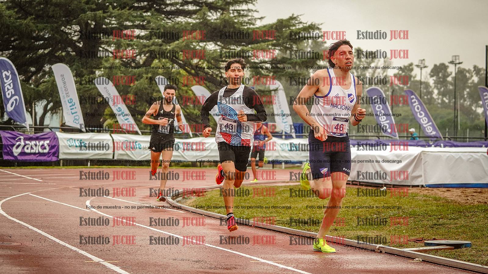 Fotos de los 1500 m llanos de varones