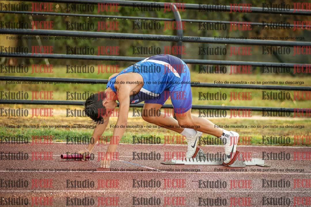 Fotos de las Postas 4x400 m de varones