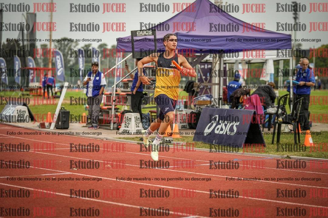 Fotos de las postas 4x100 m llanos de varones