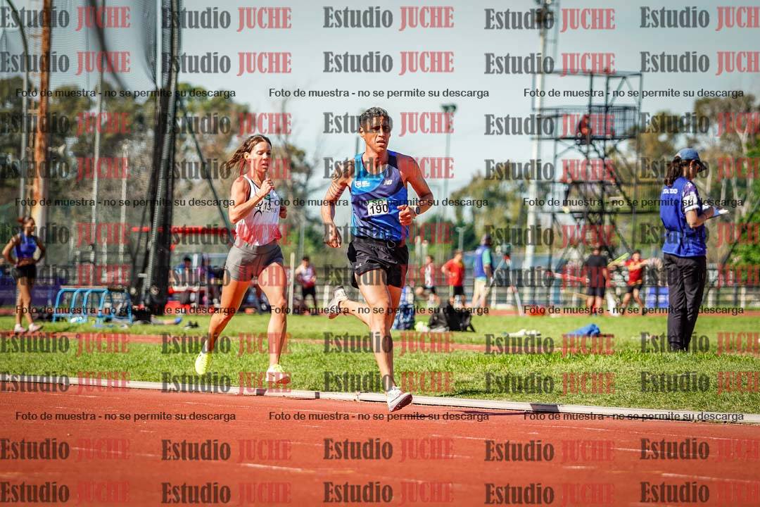 Fotos de los 5000 m llanos de mujeres y varones