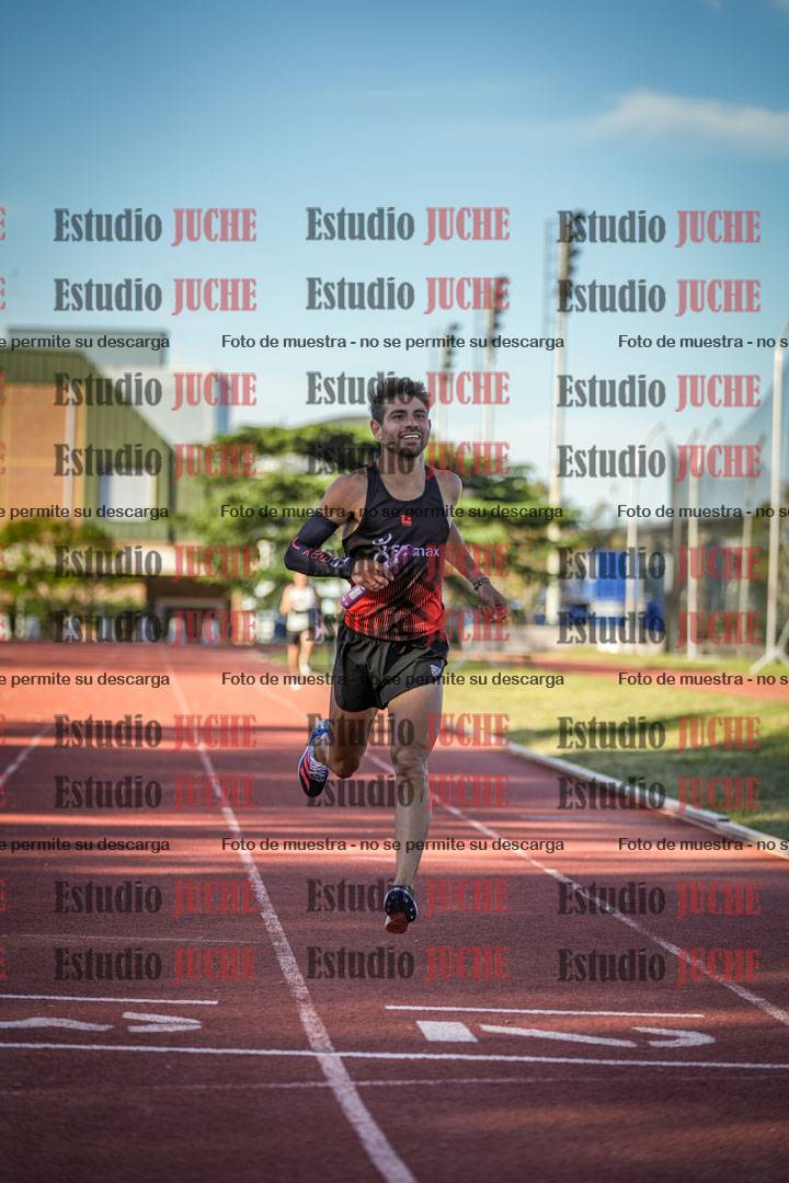 Fotos de las Postas 4x400 m de varones