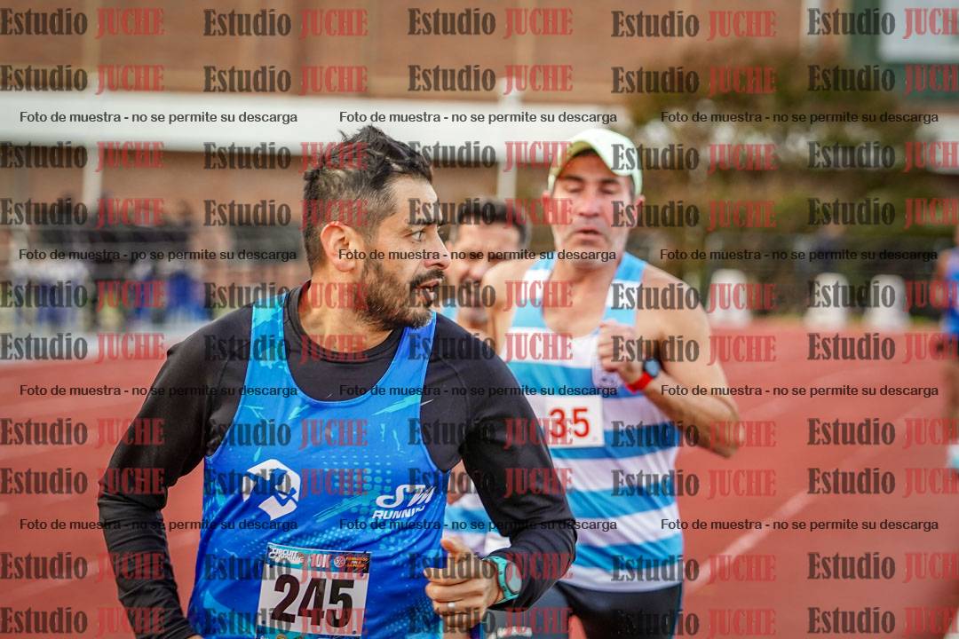 Fotos de los 1500 m llanos de varones