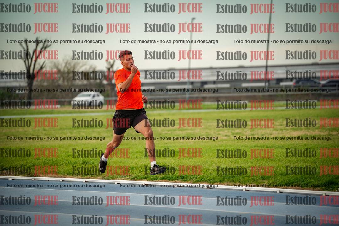 Fotos de los 400 m llanos de varones - decatlón 5