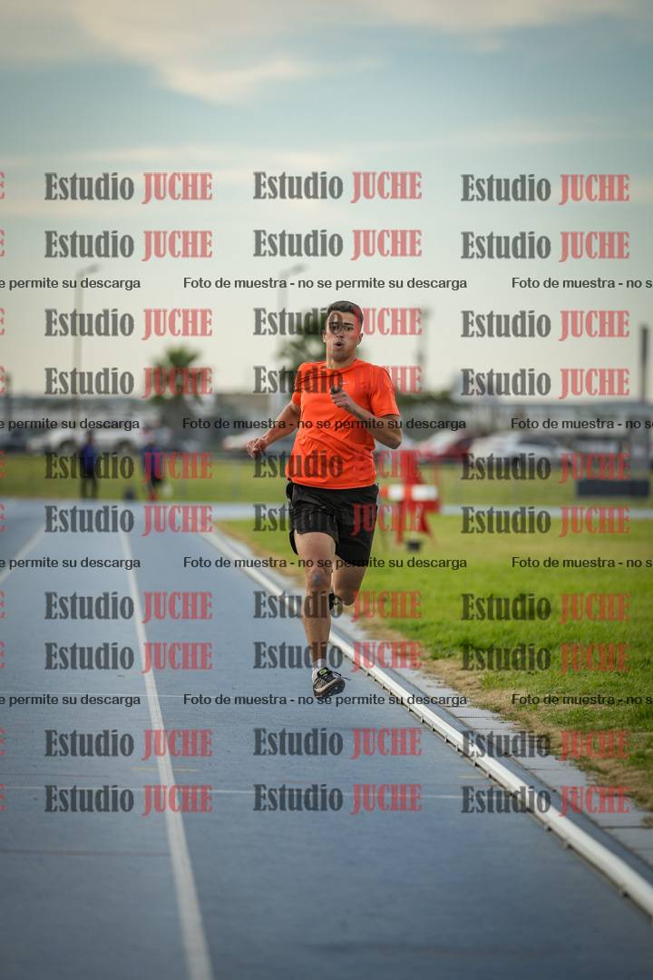Fotos de los 400 m llanos de varones - decatlón 5