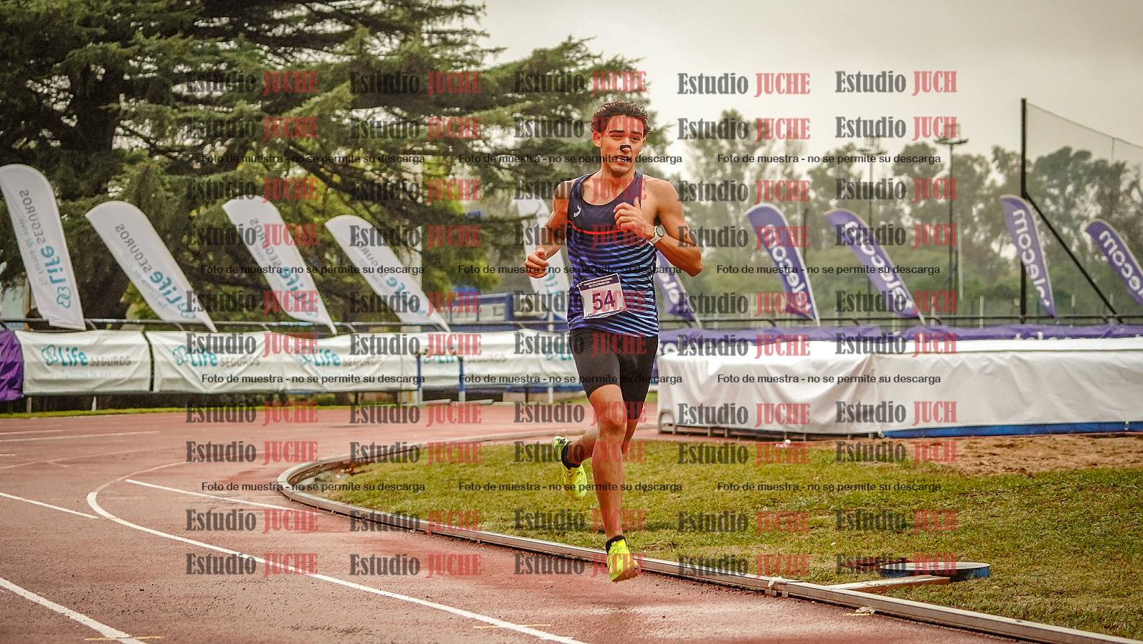 Fotos de los 1500 m llanos de varones