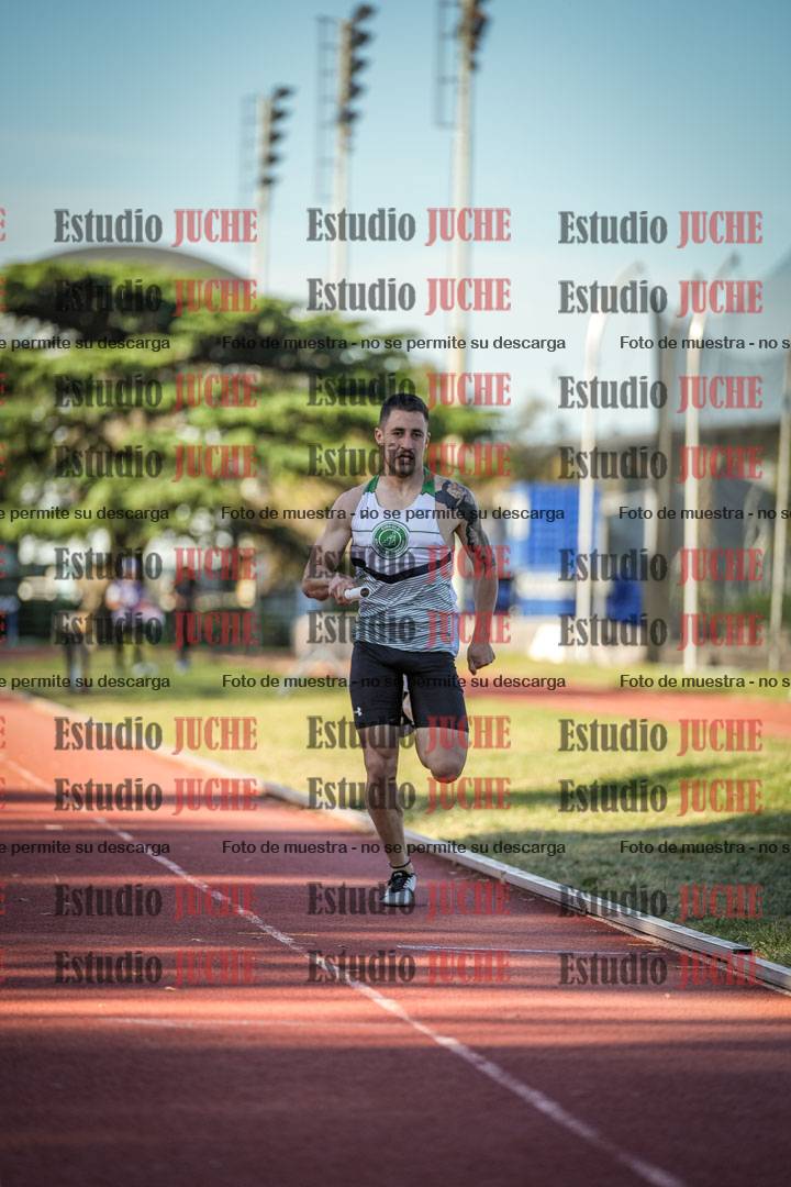 Fotos de las Postas 4x400 m de varones