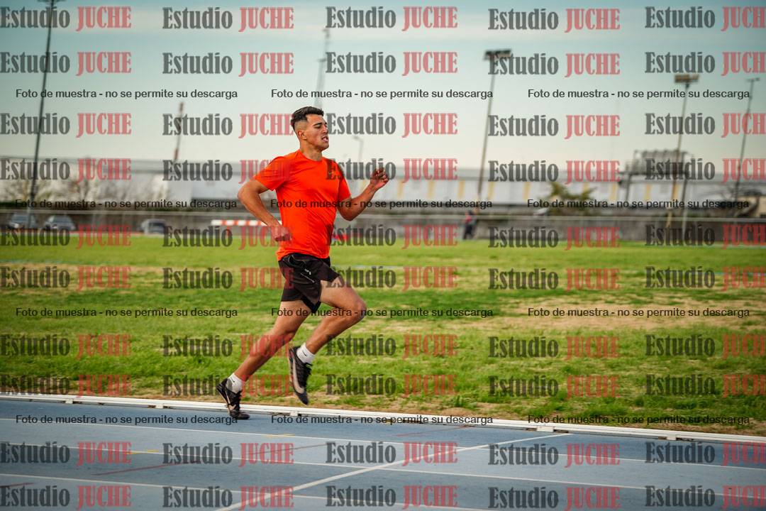 Fotos de los 400 m llanos de varones - decatlón 5