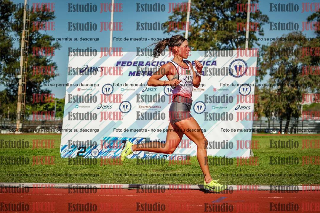 Fotos de los 5000 m llanos de mujeres y varones
