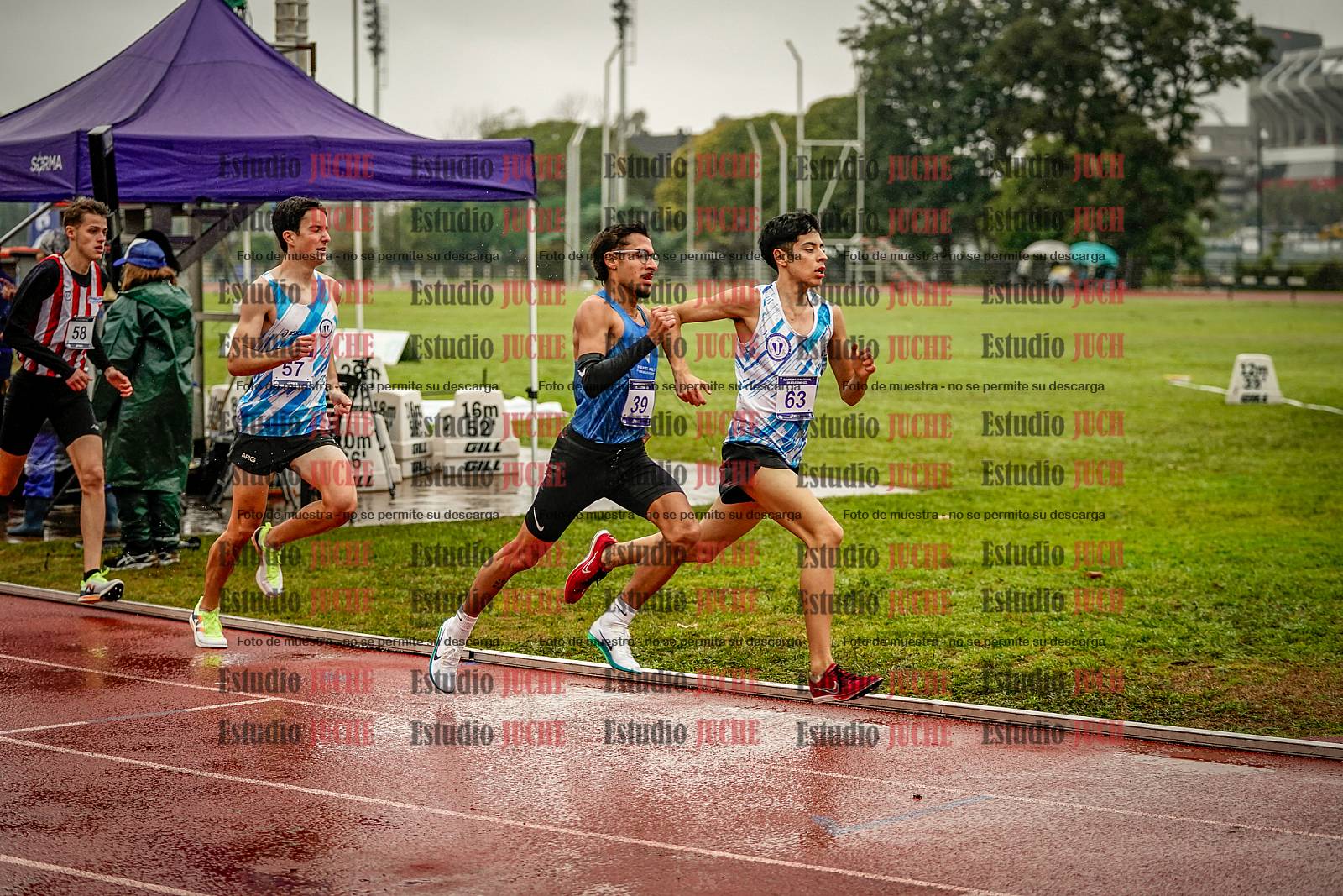 Fotos de los 1500 m llanos de varones