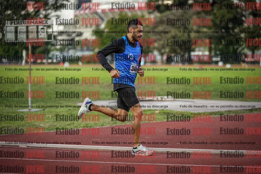 Fotos de los 1500 m llanos de varones