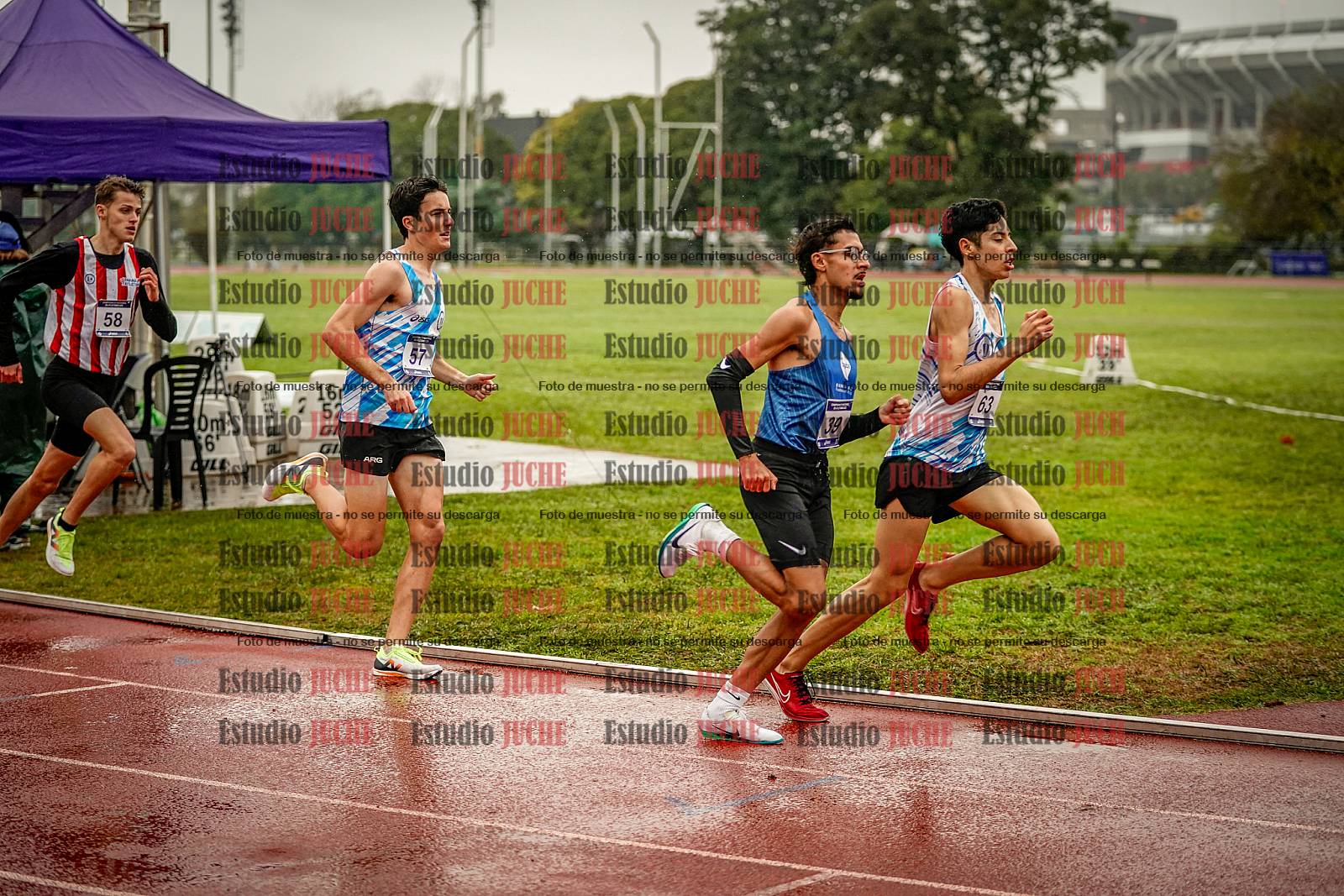 Fotos de los 1500 m llanos de varones