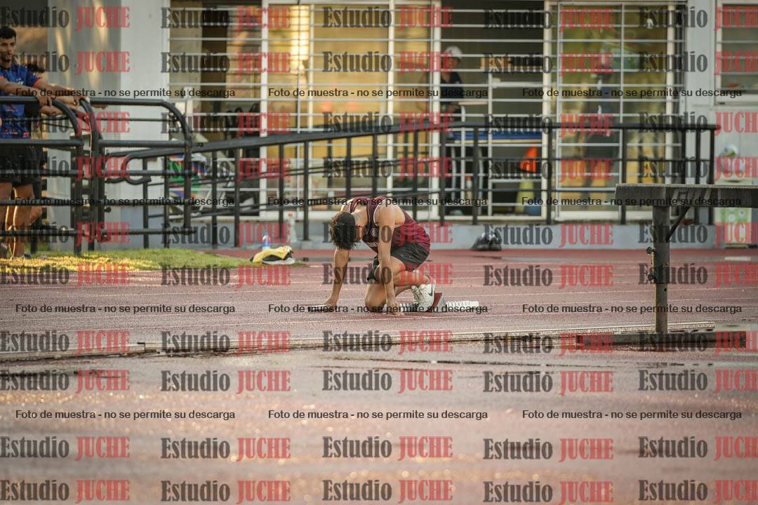 Fotos de las Postas 4x400 m de varones