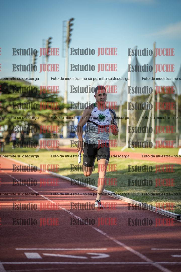 Fotos de las Postas 4x400 m de varones