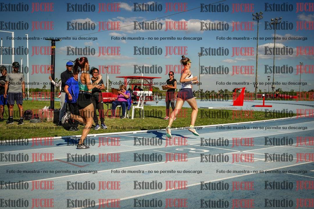 Fotos de los 1500 m llanos de mujeres