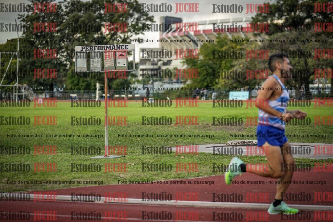Fotos de los 1500 m llanos de varones