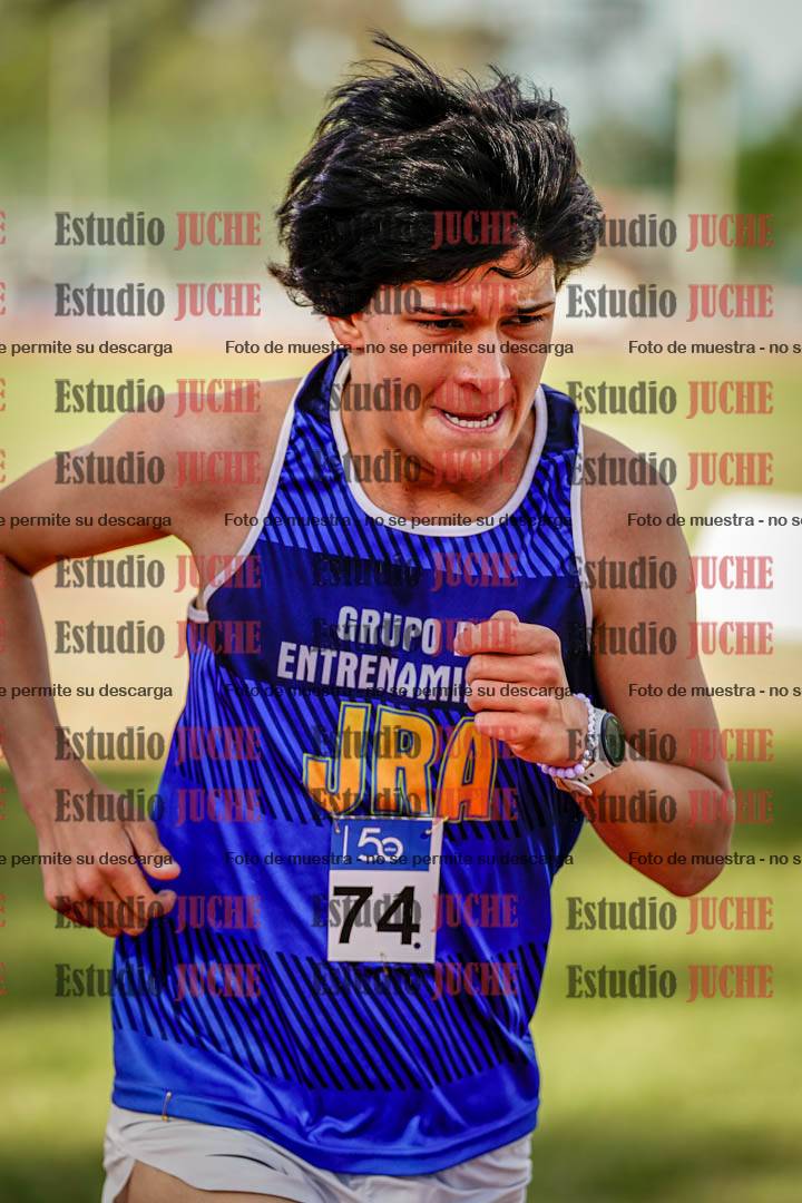 Fotos de los 3000 m llanos de varones