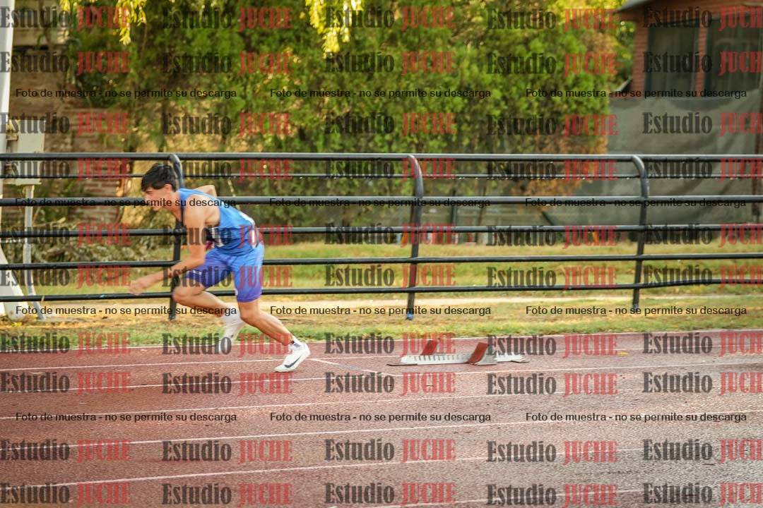 Fotos de las Postas 4x400 m de varones