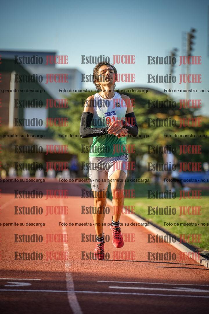 Fotos de los 3000 m llanos de varones