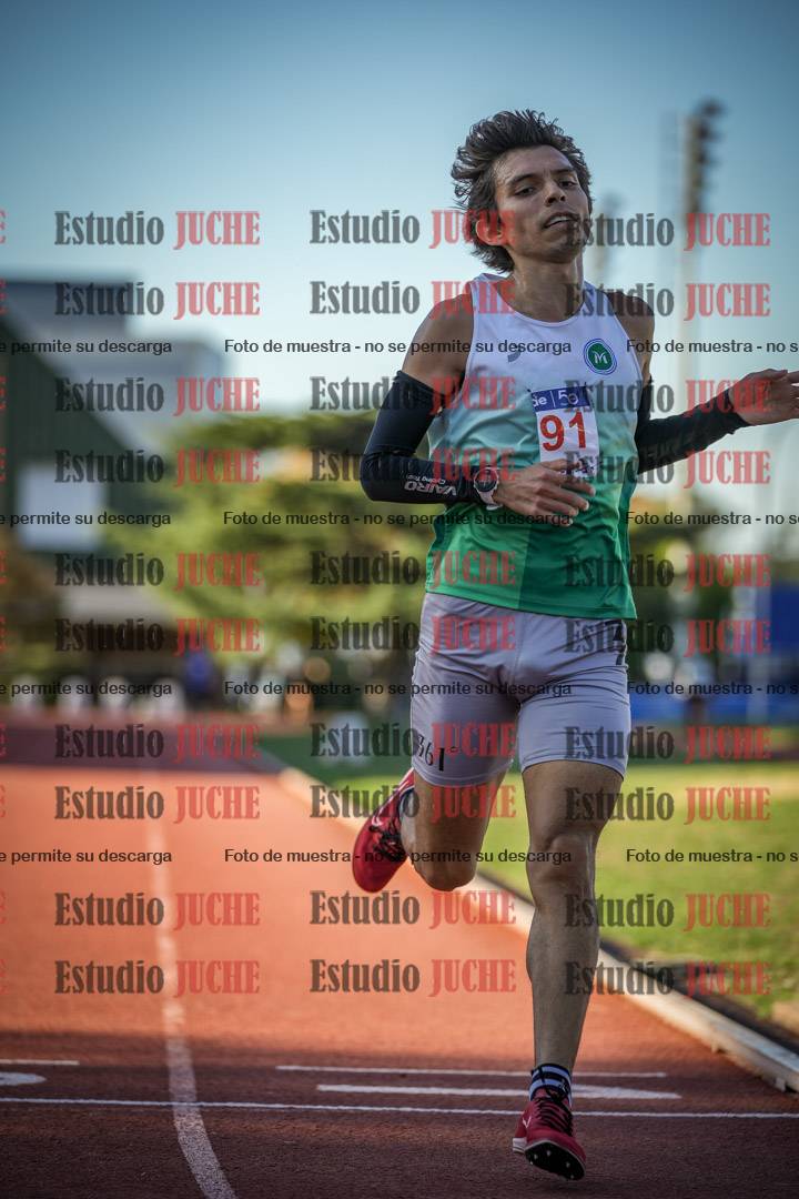 Fotos de los 3000 m llanos de varones