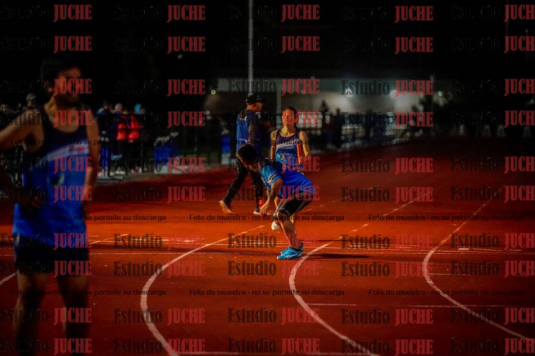 Fotos de las postas 4x400 m mixtas
