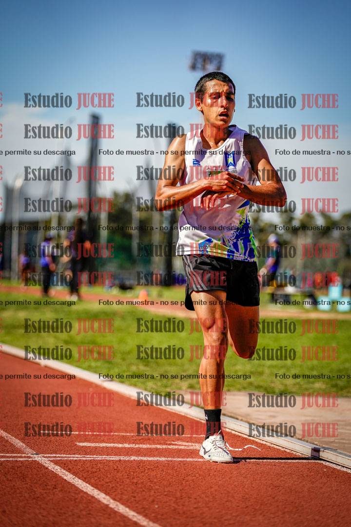 Fotos de los 5000 m llanos de mujeres y varones
