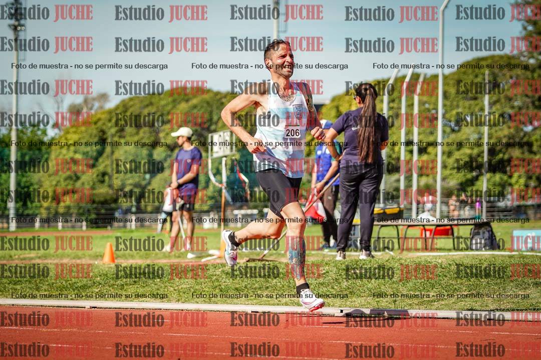 Fotos de los 5000 m llanos de mujeres y varones