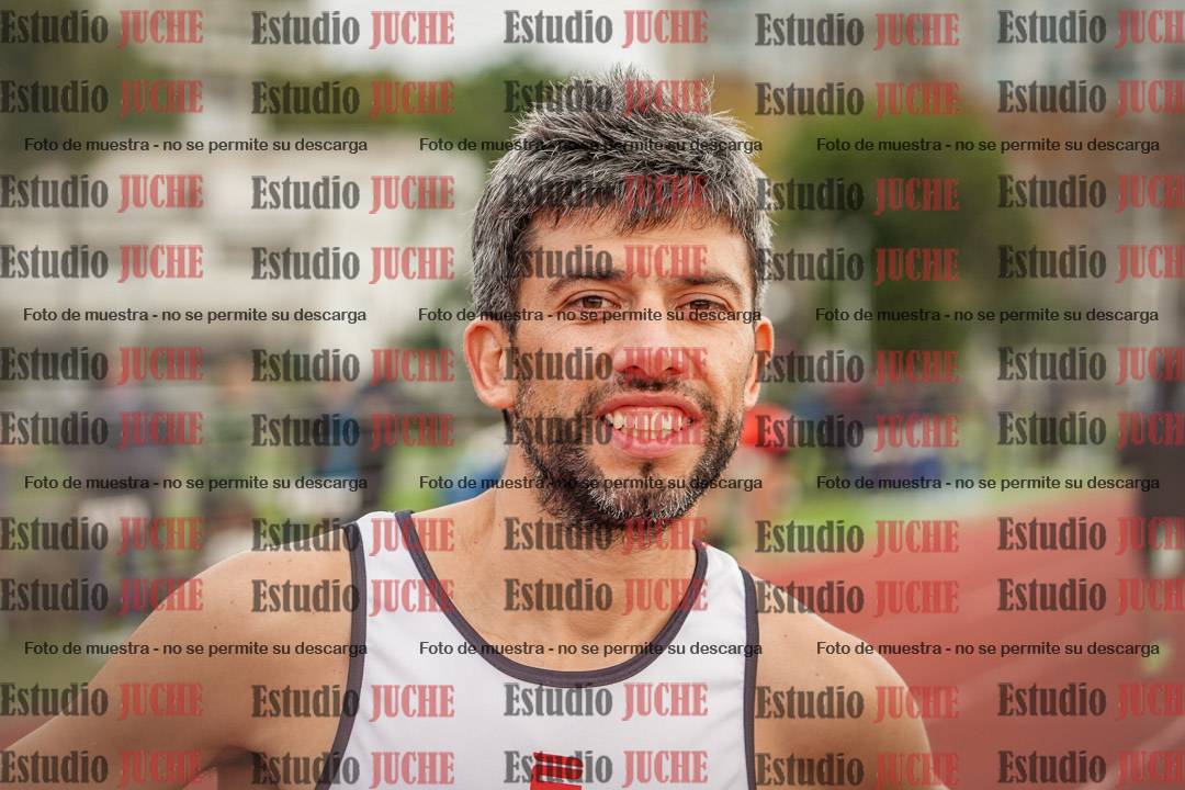 Fotos de los 3000 m llanos de varones