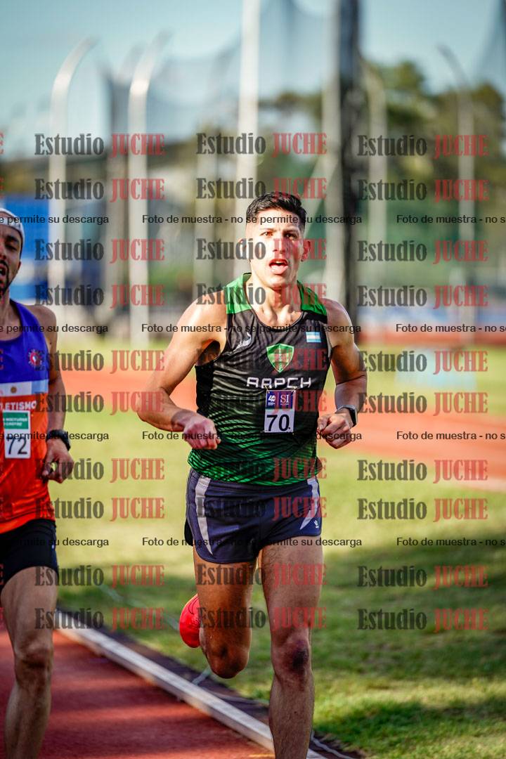 Fotos de los 3000 m llanos de varones
