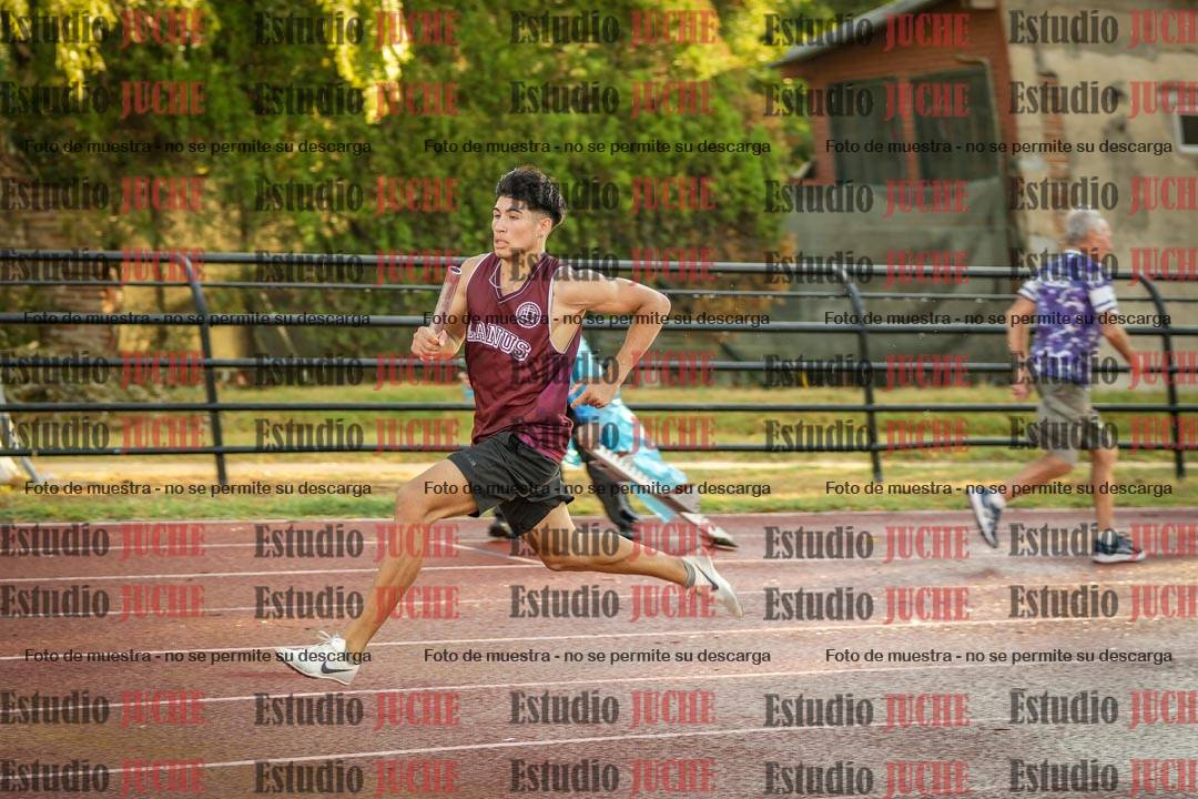 Fotos de las Postas 4x400 m de varones