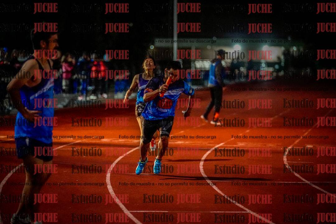 Fotos de las postas 4x400 m mixtas