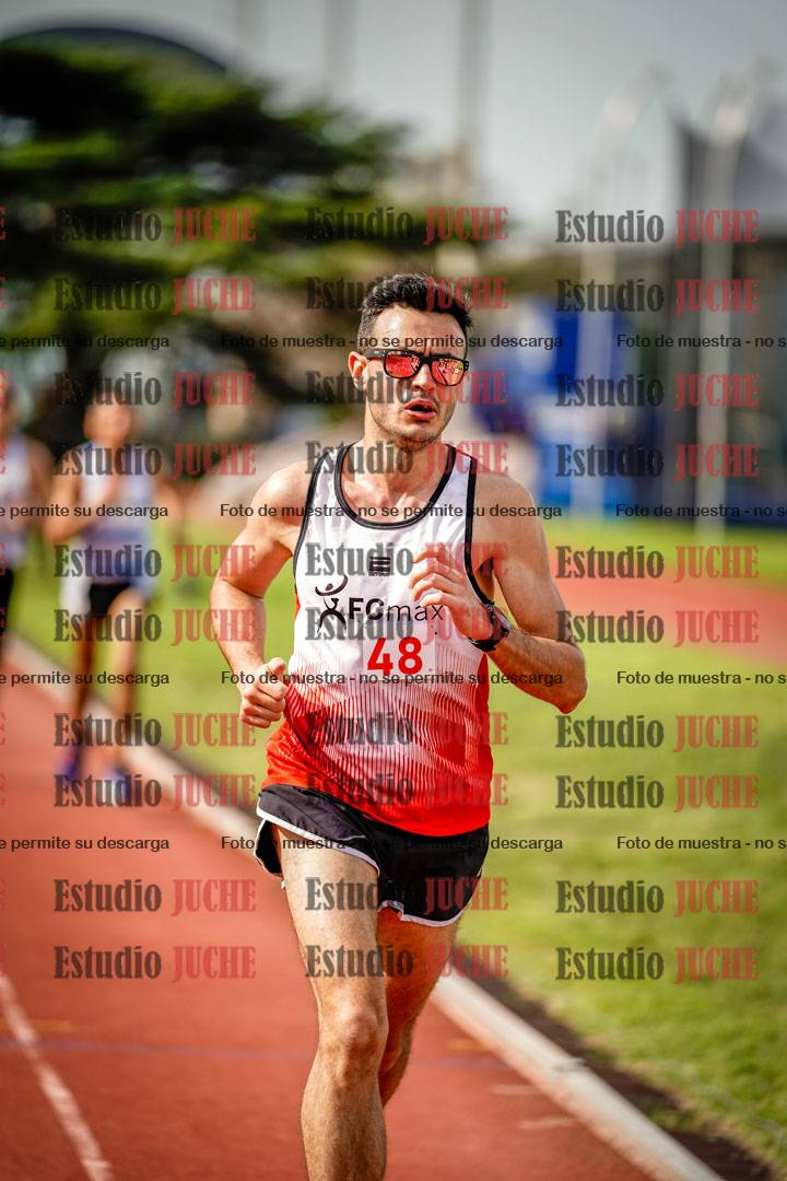 Fotos de los 3000 m llanos de varones