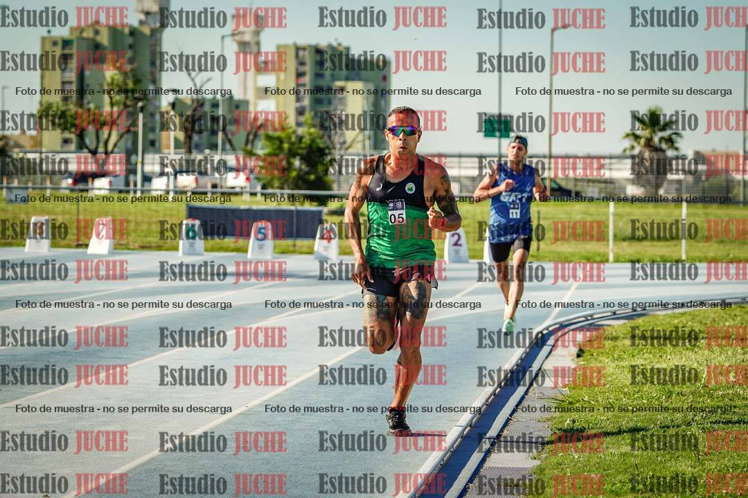 Fotos de los 3000 m llanos de varones