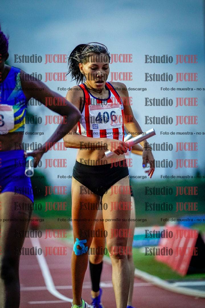 Fotos de los relevos 4x400 m mixtos
