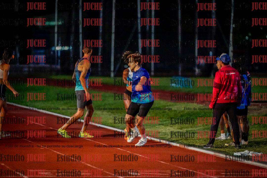 Fotos de las postas 4x400 m mixtas